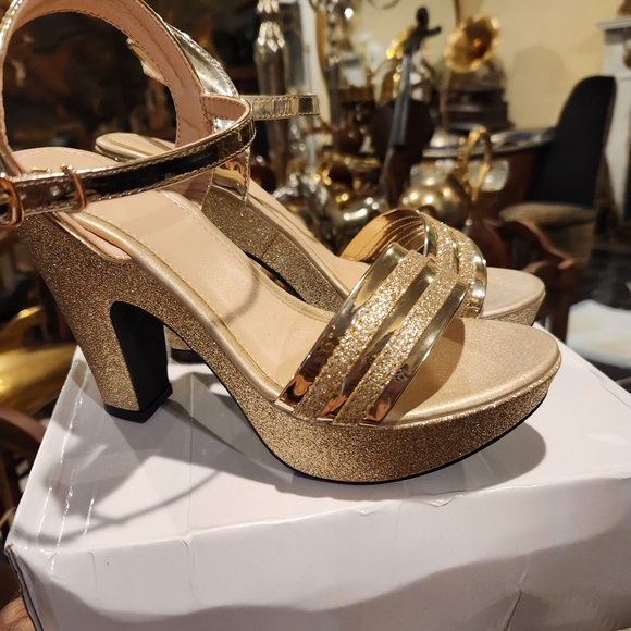 Shoes - Sparkling Gold Women's Platform Heels